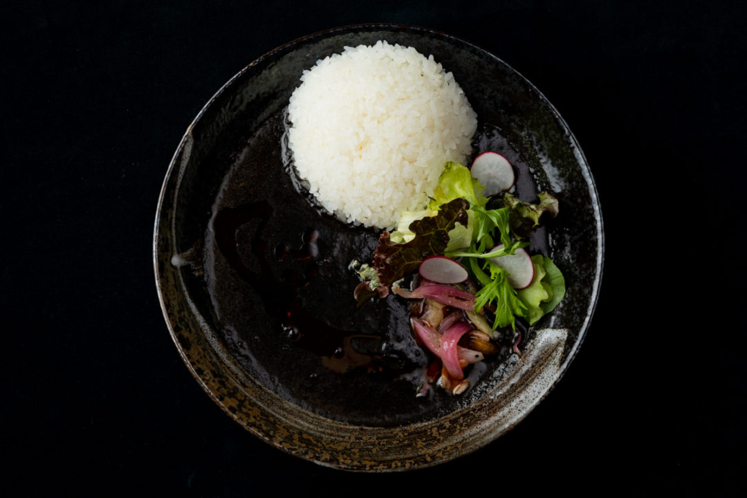 薬膳黒カレー（通年）